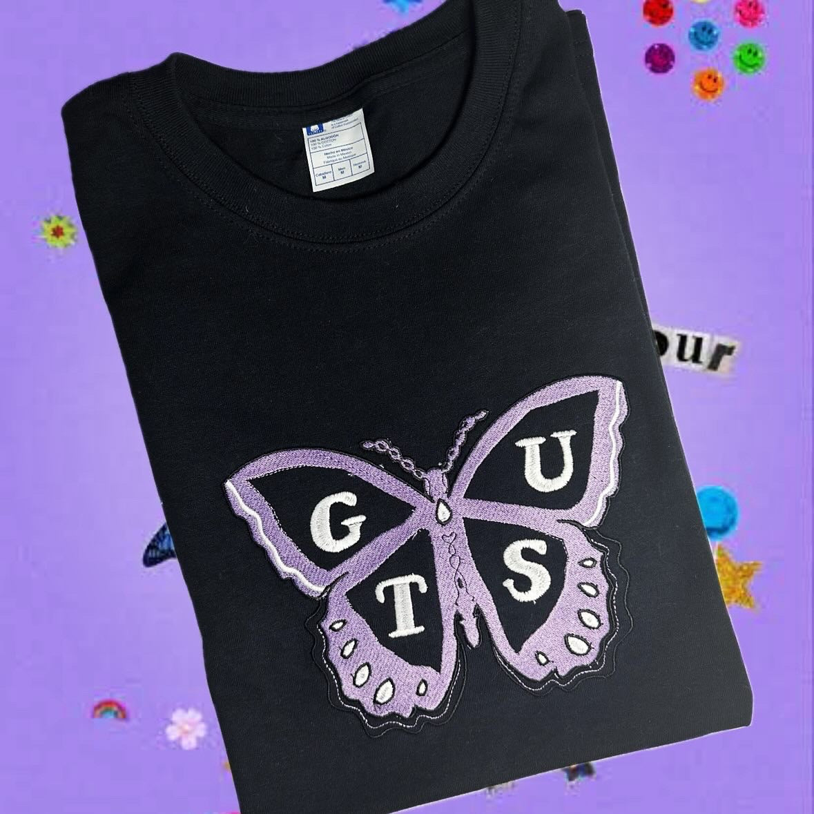Playera bordada Olivia Rodrigo