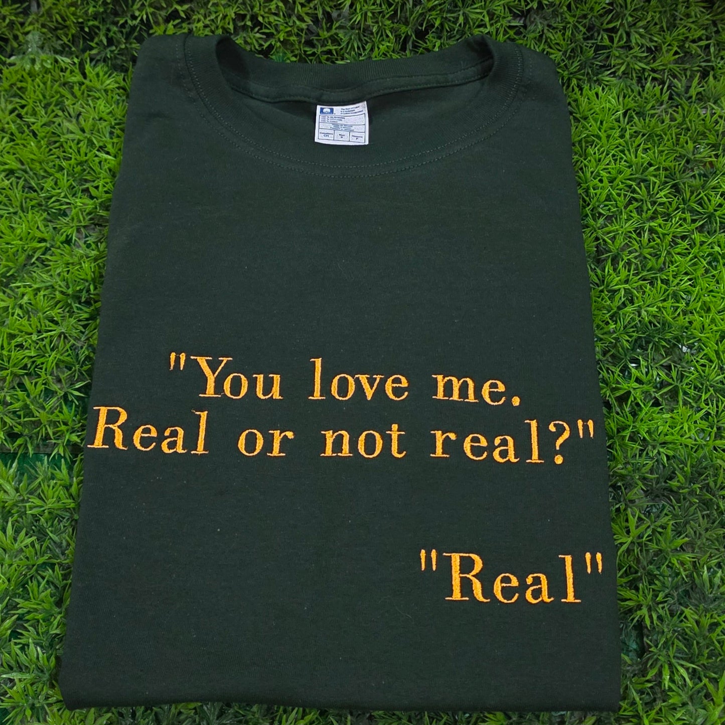 Playera bordada THG