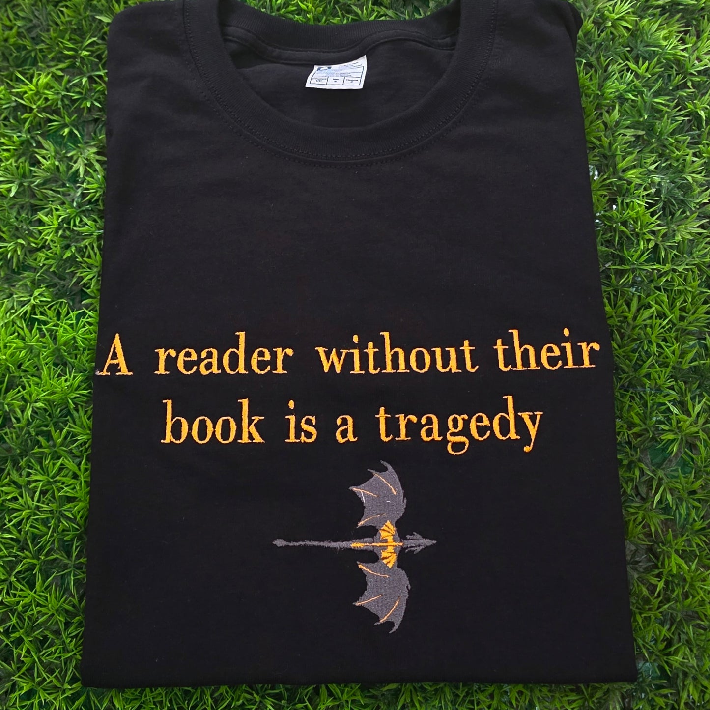 Playera Bordada Saga Empíreo