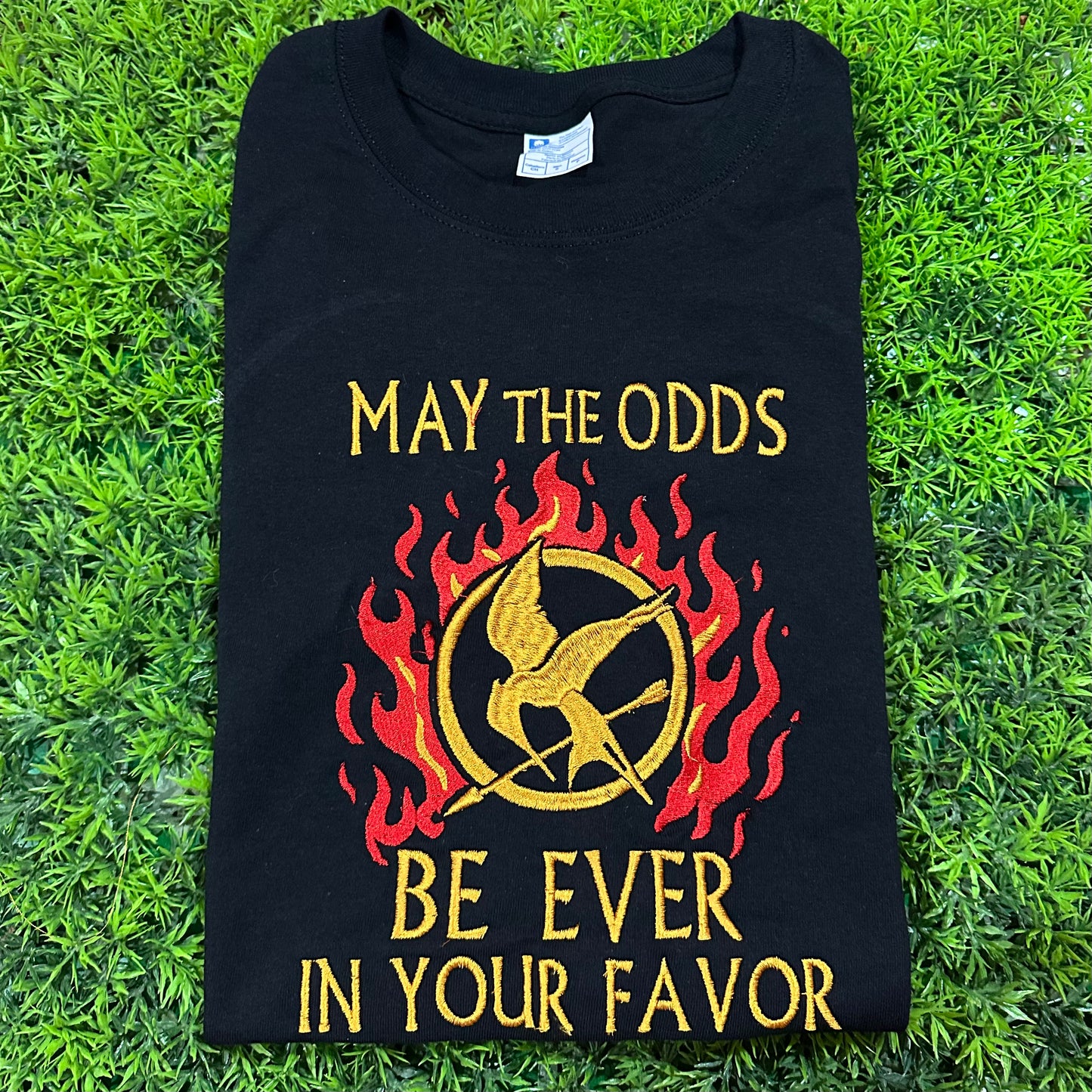 Playera bordada THG