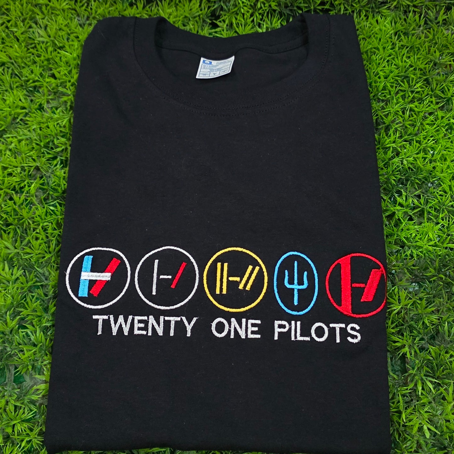 TWENTY ONE PILOTS